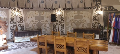 内蒙古七十年大庆会场娱乐蒙古包工程案例