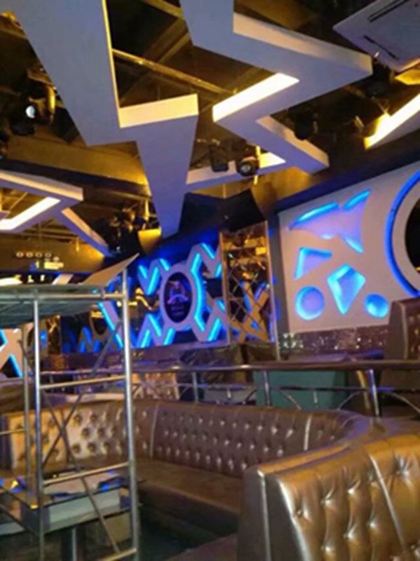 云南欧曼娱乐会所酒吧及KTV音响   工程案例